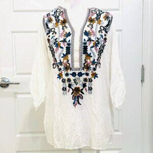 SOLITAIRE EMBROIDERED BLOUSE MEDIUM